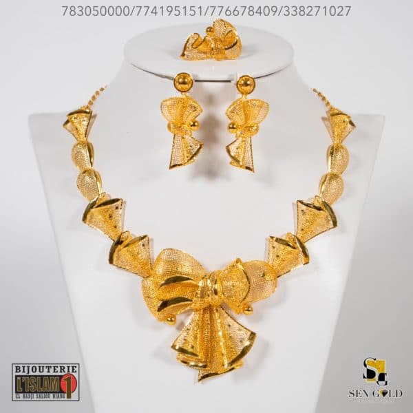 Ensemble collier boucles d'oreilles Or 18 carats 45g Sen Gold