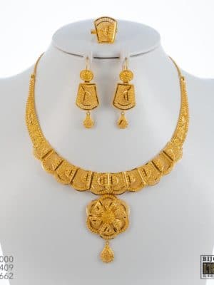 Ensemble collier boucles d'oreilles bague India Or 21 carats 54,9g Sen Gold