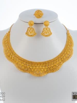 Ensemble collier boucles d'oreilles bague India Or 21 carats 60,7g Sen Gold