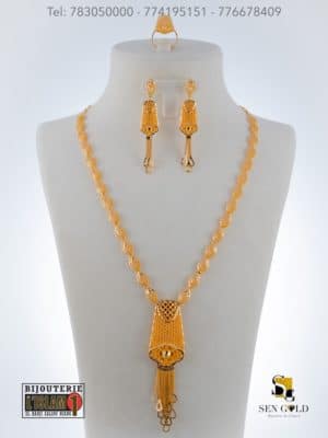 bijouterie de l'islam Sen - gold Ensemble India collier boucle d’oreille bague Sen Gold