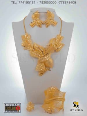 bijouterie de l'islam Sen - gold Collier boucles d'oreilles bague bracelet Or 18 carats