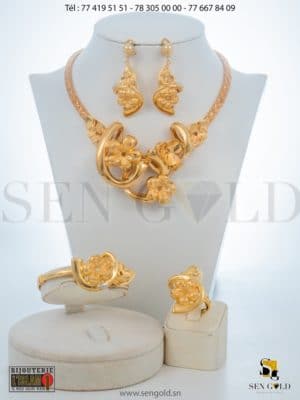 bijouterie de l'islam Sen - gold Ensemble collier boucles d'oreille bague bracelet en Or Raika 18 carats