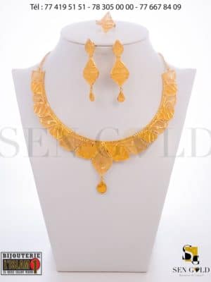 bijouterie de l'islam Sen - gold Ensemble collier boucles d'oreille bague 21 carats