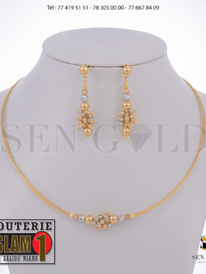 bijouterie de l'islam Sen - gold Ensemble collier boucles d'oreilles 3 Ors 18 carats 18.7g