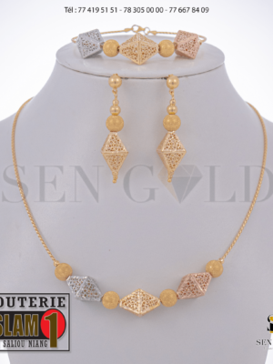 bijouterie de l'islam Sen - gold Ensemble collier boucles d'oreilles bracelet 3 Ors 18 carats 21.8