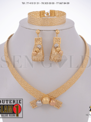 bijouterie de l'islam Sen - gold Ensemble collier boucles d'oreilles bracet 3 Ors 18 carats 45.2