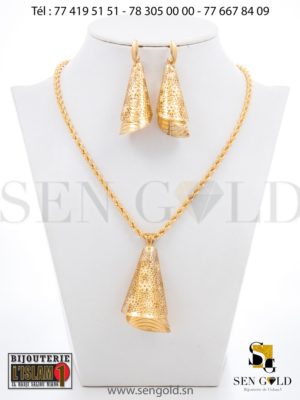 Ensemble collier et boucles d'oreilles NEO-NERO en Or 18 carats 25.2 grammesBijouterie de l'islam Sen - gold