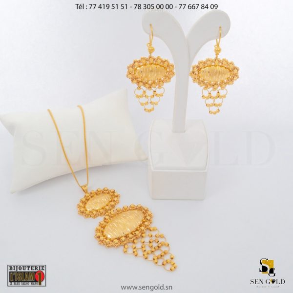 Bijouterie de l'islam sengold Ensemble collier boucles d'oreilles en Or 21 carats 43.7 grammes