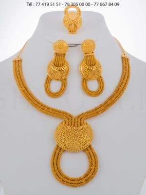 Bijouterie de l'islam sengold Ensemble collier boucles d'oreilles et bague en Or 21 carats 106.3 grammes