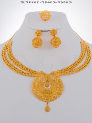 Bijouterie de l'islam sengold Ensemble collier boucles d'oreilles et bague en Or 21 carats 85.6 grammes